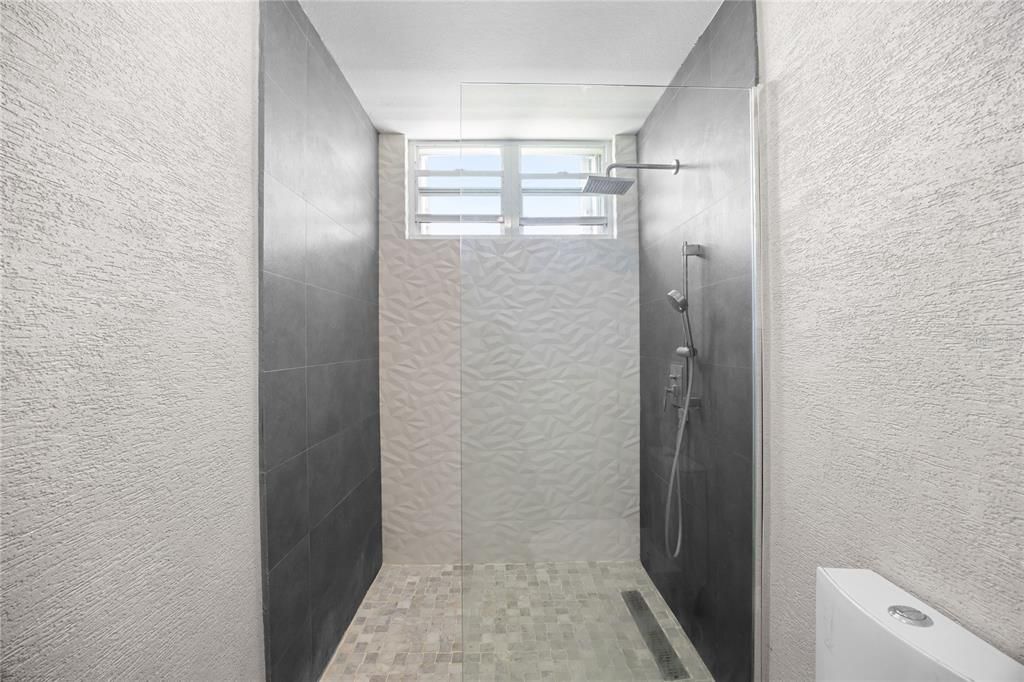 For Sale: $749,000 (4 beds, 3 baths, 2450 Square Feet)