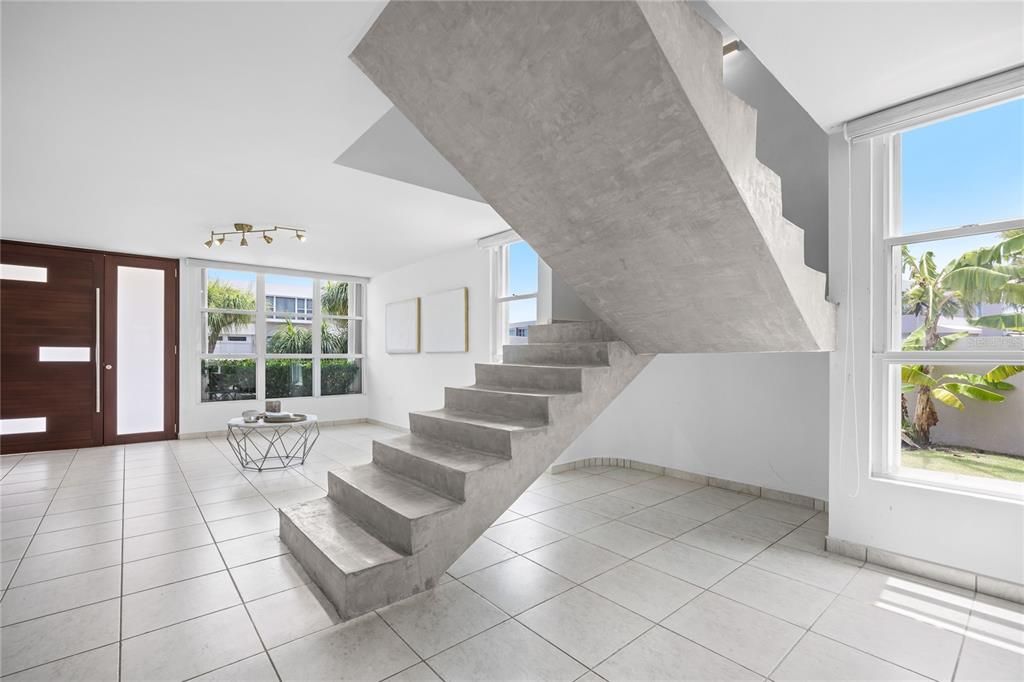 For Sale: $749,000 (4 beds, 3 baths, 2450 Square Feet)