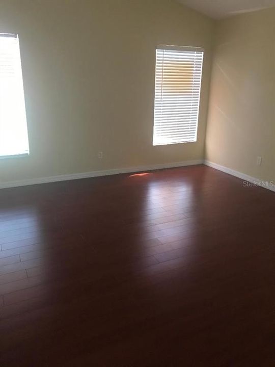 В аренду: $2,200 (4 спален, 3 ванн, 2061 Квадратных фут)