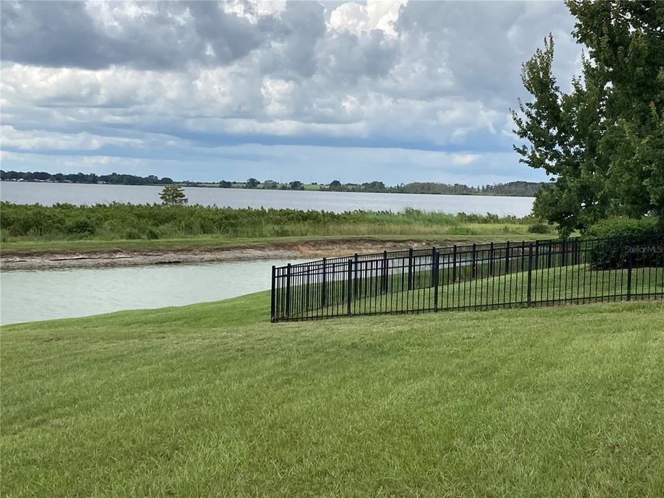 待售: $93,000 (0.19 acres)