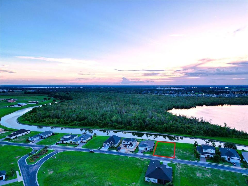 待售: $93,000 (0.19 acres)