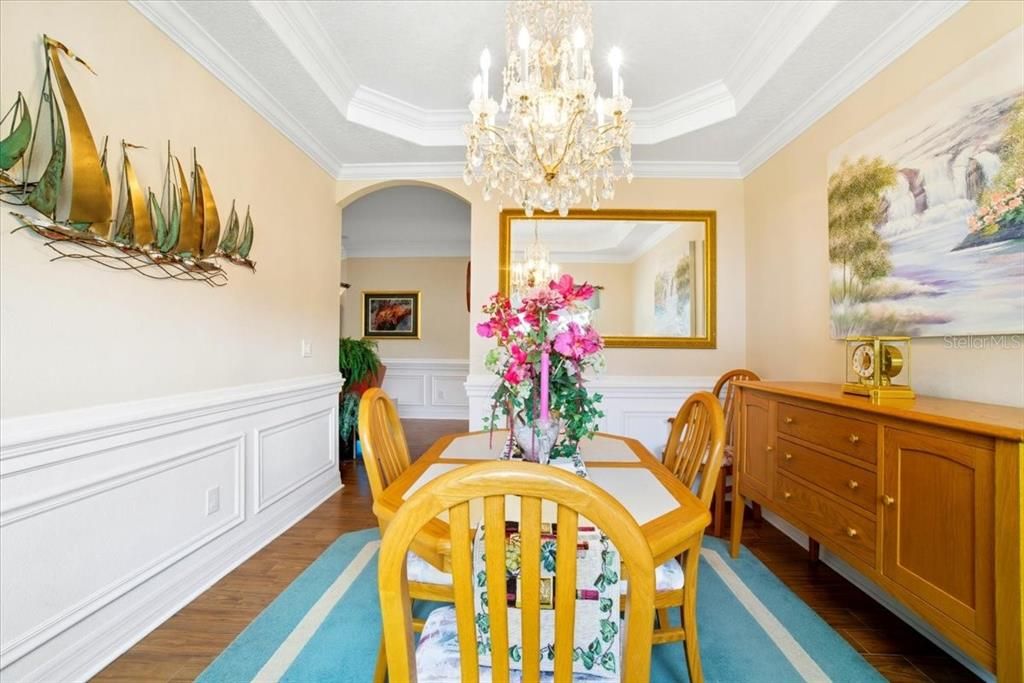 待售: $445,000 (3 贝兹, 2 浴室, 1925 平方英尺)