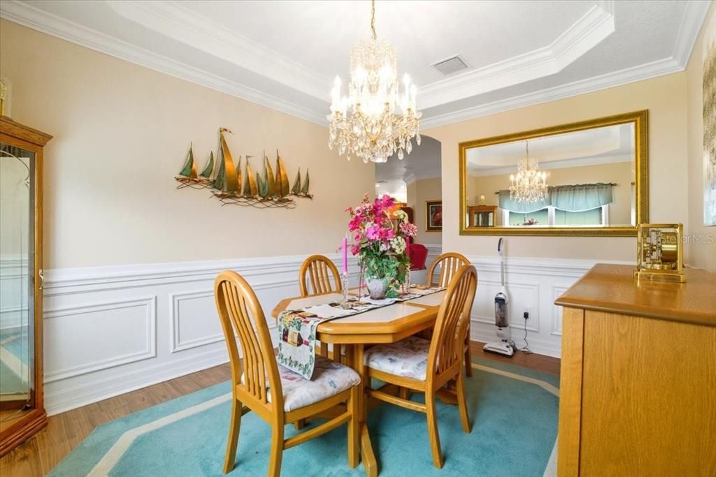 待售: $445,000 (3 贝兹, 2 浴室, 1925 平方英尺)