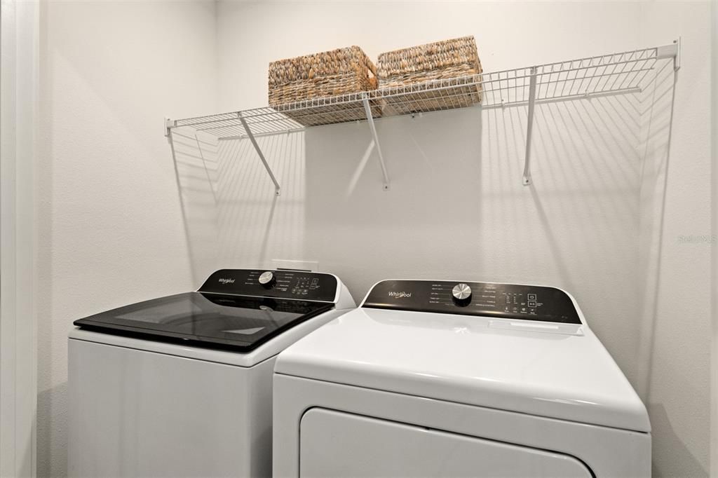 En Venta: $415,990 (4 camas, 2 baños, 1678 Pies cuadrados)