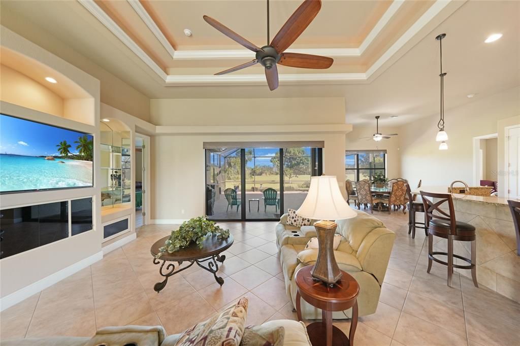 For Sale: $599,900 (3 beds, 3 baths, 2579 Square Feet)