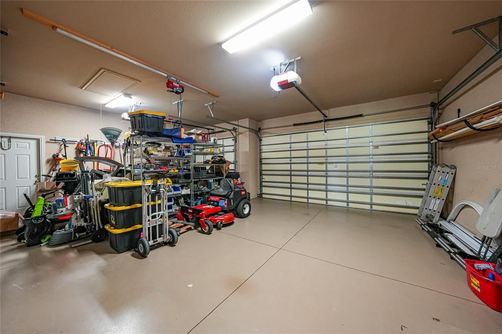 For Sale: $599,900 (3 beds, 3 baths, 2579 Square Feet)