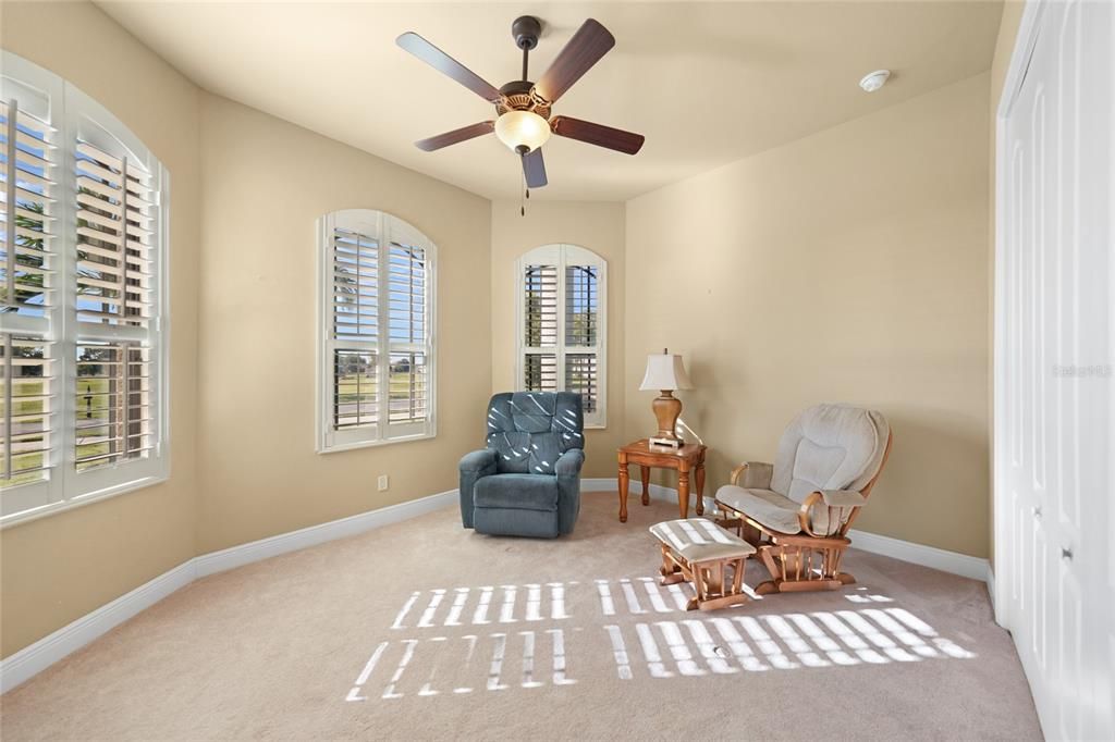 For Sale: $599,900 (3 beds, 3 baths, 2579 Square Feet)