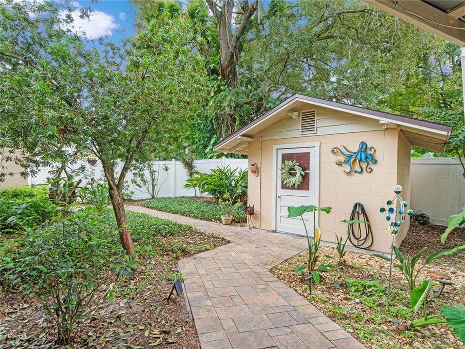 For Sale: $365,000 (3 beds, 1 baths, 1264 Square Feet)