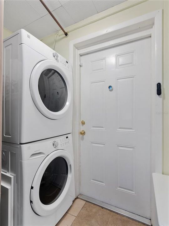 For Sale: $365,000 (3 beds, 1 baths, 1264 Square Feet)