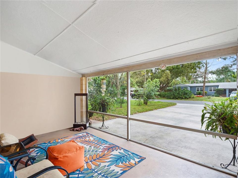 For Sale: $365,000 (3 beds, 1 baths, 1264 Square Feet)