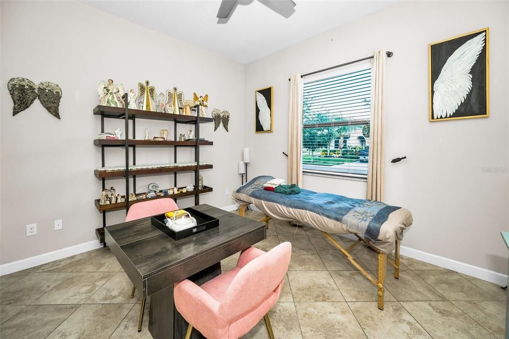 En Venta: $519,900 (3 camas, 3 baños, 2672 Pies cuadrados)