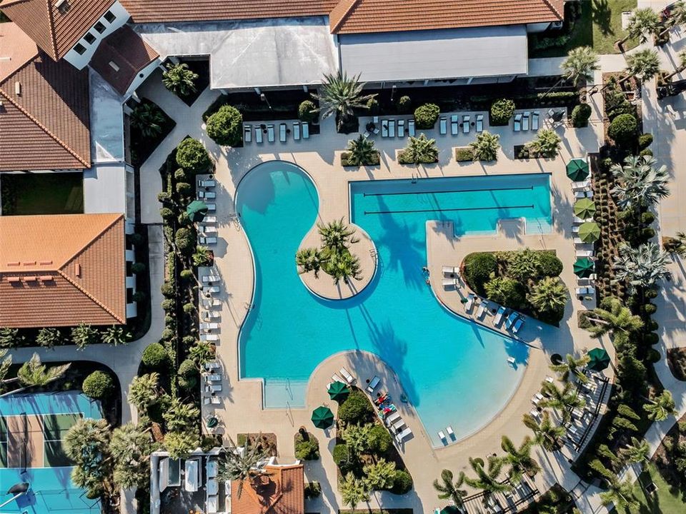 En Venta: $519,900 (3 camas, 3 baños, 2672 Pies cuadrados)