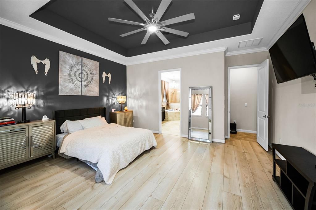 En Venta: $519,900 (3 camas, 3 baños, 2672 Pies cuadrados)