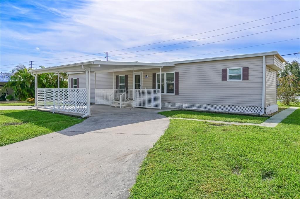 待售: $119,000 (2 贝兹, 1 浴室, 780 平方英尺)