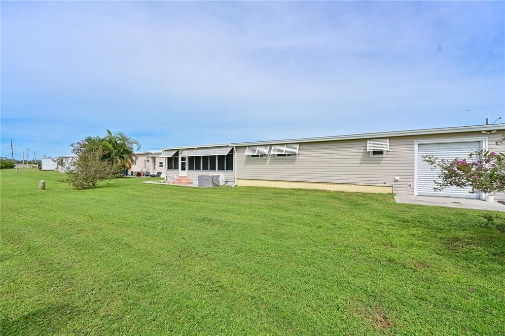 待售: $119,000 (2 贝兹, 1 浴室, 780 平方英尺)