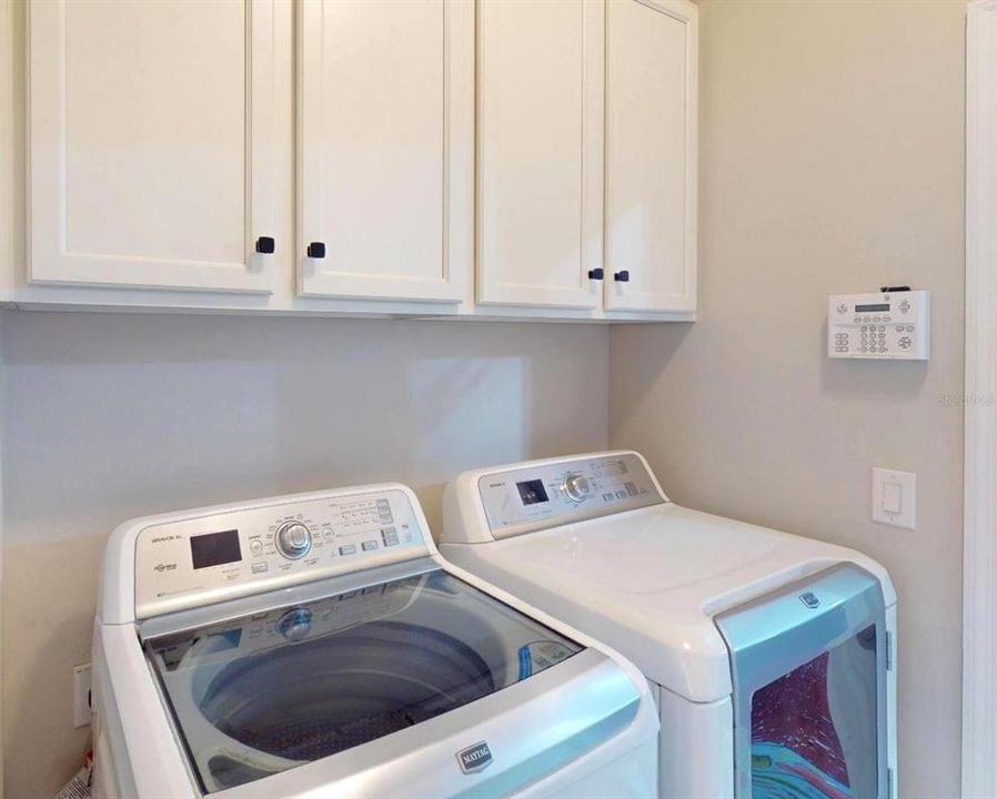 En Venta: $399,999 (2 camas, 2 baños, 1698 Pies cuadrados)