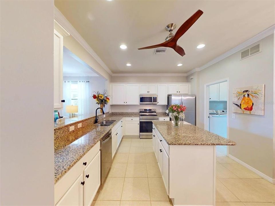 En Venta: $399,999 (2 camas, 2 baños, 1698 Pies cuadrados)