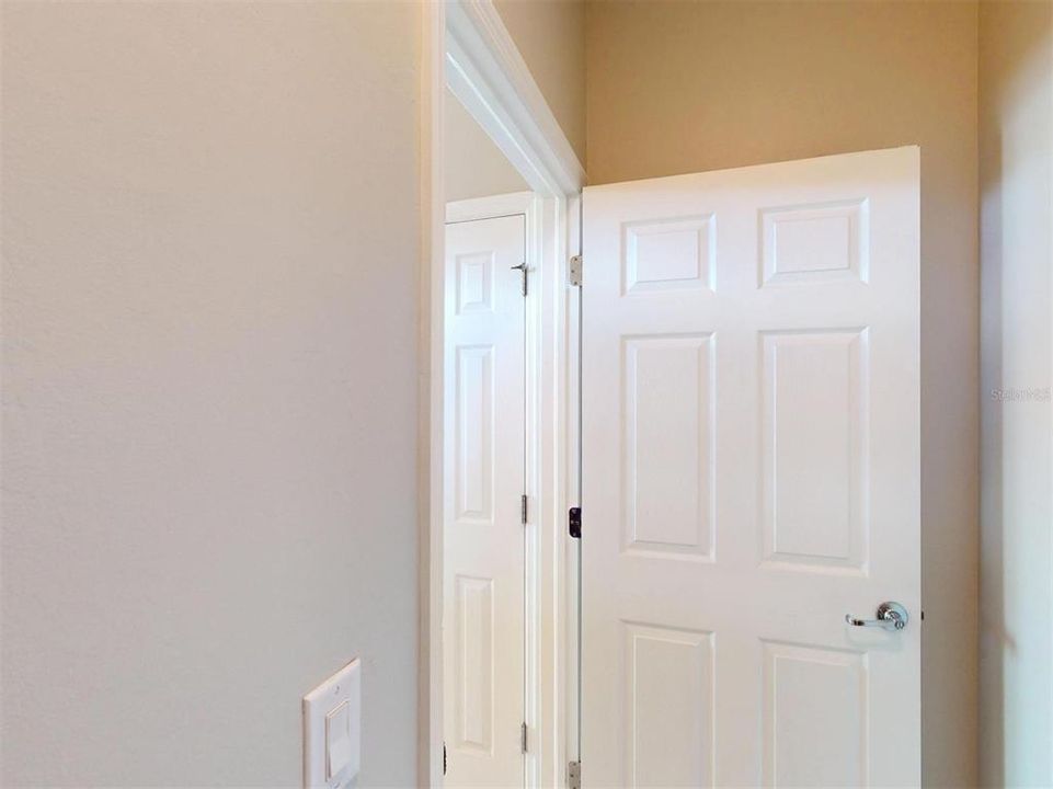 En Venta: $399,999 (2 camas, 2 baños, 1698 Pies cuadrados)