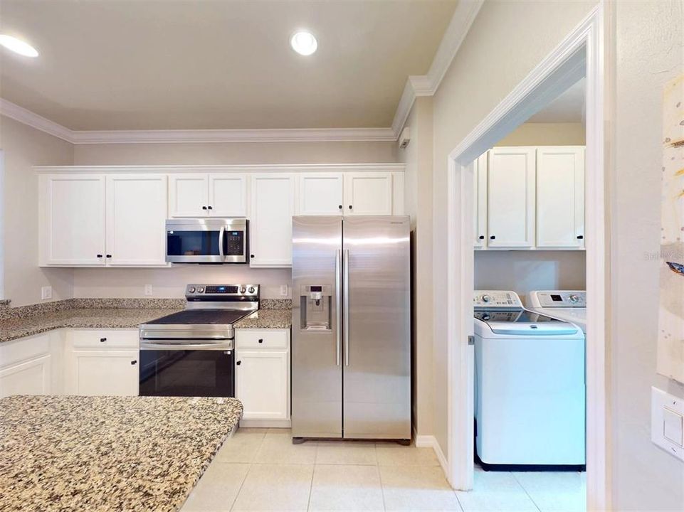 En Venta: $399,999 (2 camas, 2 baños, 1698 Pies cuadrados)