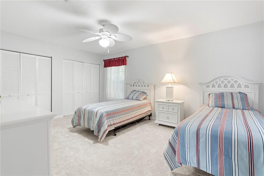 For Sale: $249,000 (2 beds, 2 baths, 1515 Square Feet)