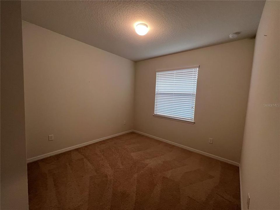 For Rent: $2,700 (5 beds, 3 baths, 4139 Square Feet)