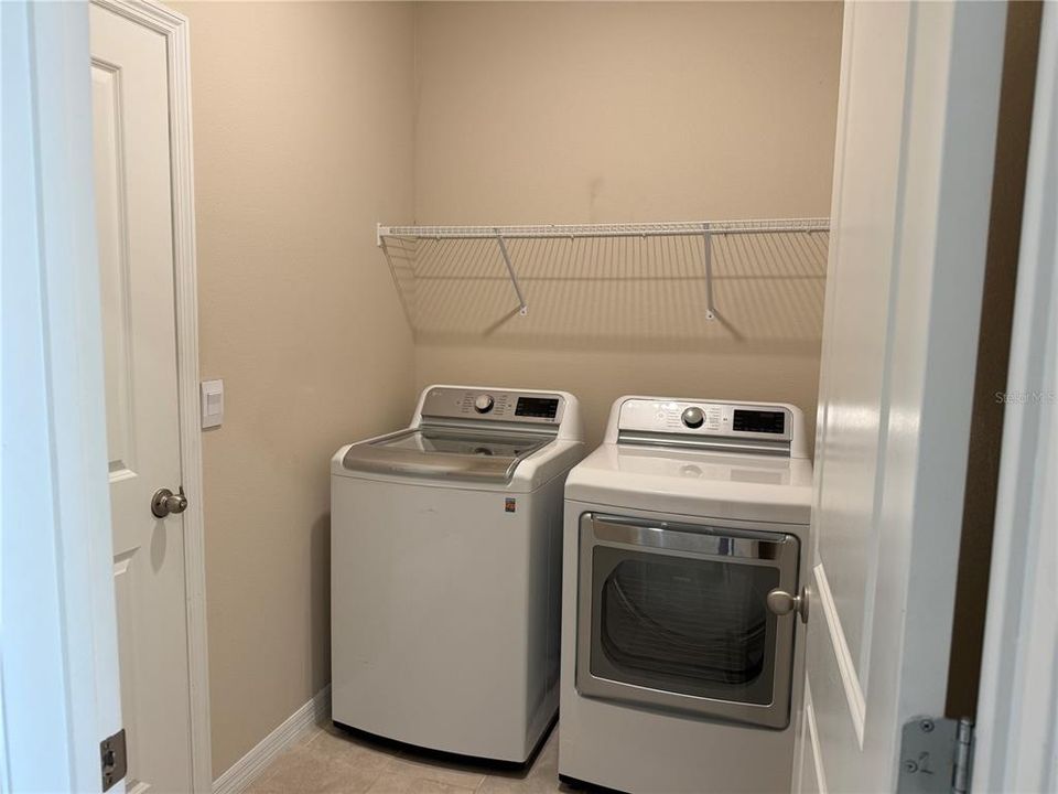 En Renta: $2,995 (3 camas, 2 baños, 2045 Pies cuadrados)