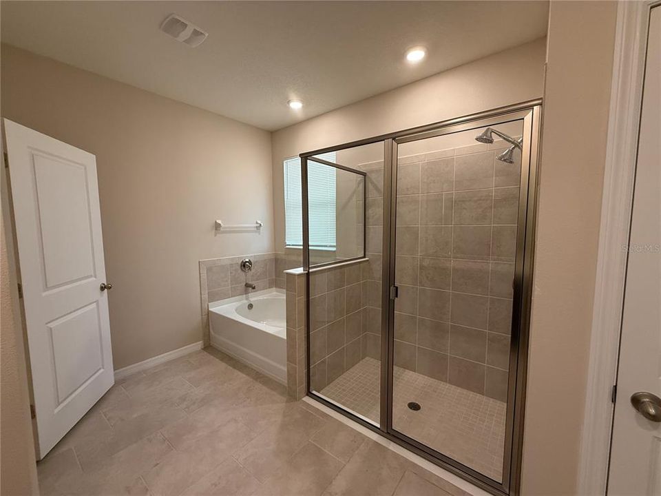 En Renta: $2,995 (3 camas, 2 baños, 2045 Pies cuadrados)