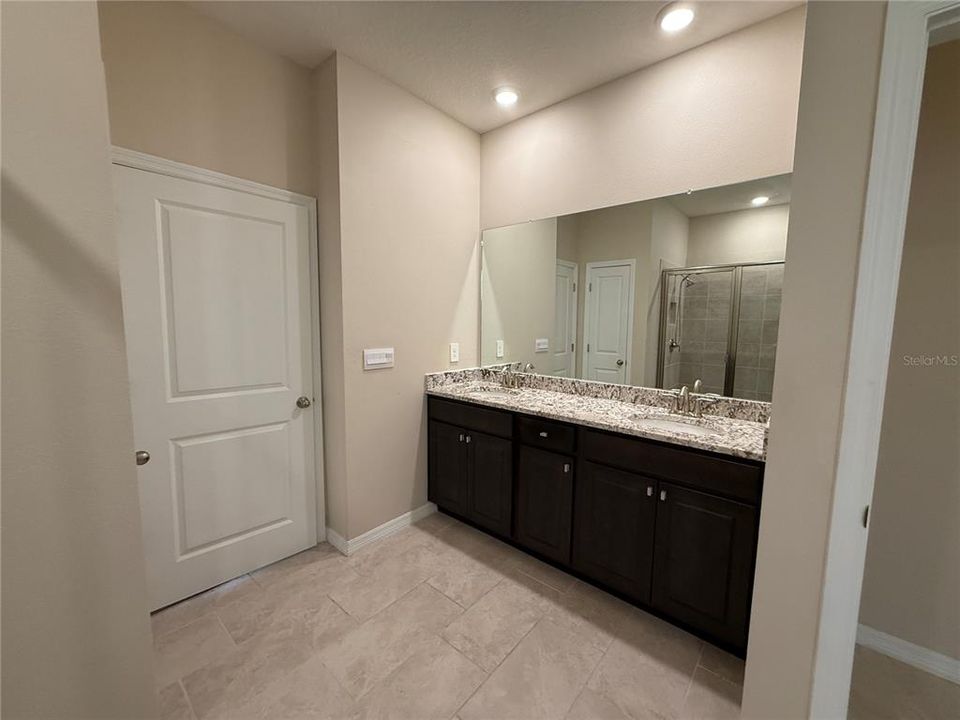 En Renta: $2,995 (3 camas, 2 baños, 2045 Pies cuadrados)