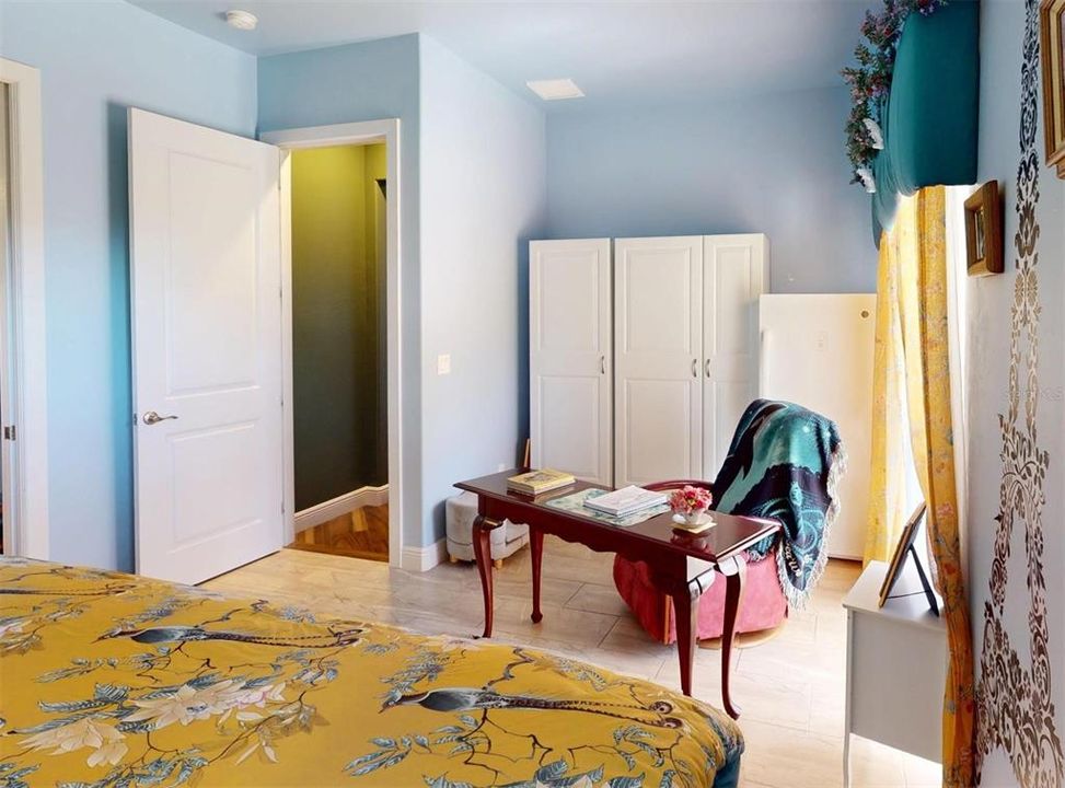 For Sale: $848,723 (3 beds, 2 baths, 2450 Square Feet)