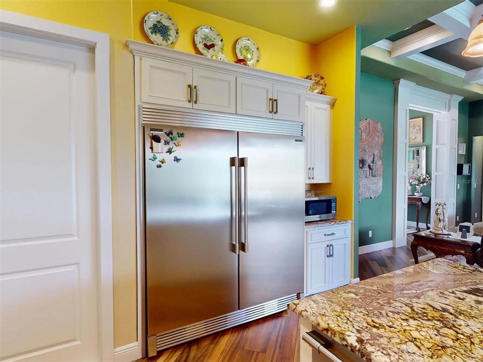 For Sale: $848,723 (3 beds, 2 baths, 2450 Square Feet)