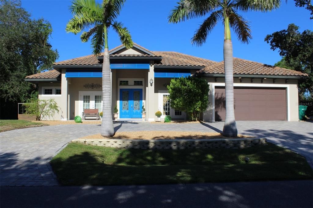 For Sale: $848,723 (3 beds, 2 baths, 2450 Square Feet)