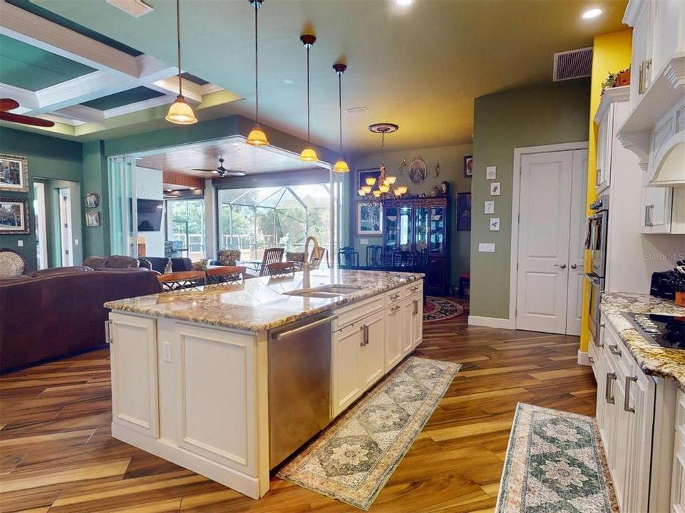 For Sale: $848,723 (3 beds, 2 baths, 2450 Square Feet)