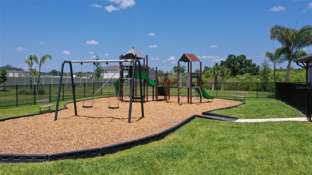 待售: $354,900 (3 贝兹, 2 浴室, 1962 平方英尺)