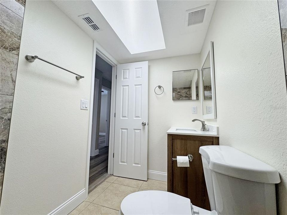 出租: $1,850 (3 贝兹, 2 浴室, 1394 平方英尺)