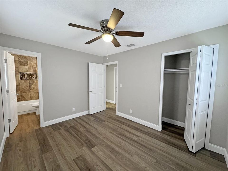 出租: $1,850 (3 贝兹, 2 浴室, 1394 平方英尺)