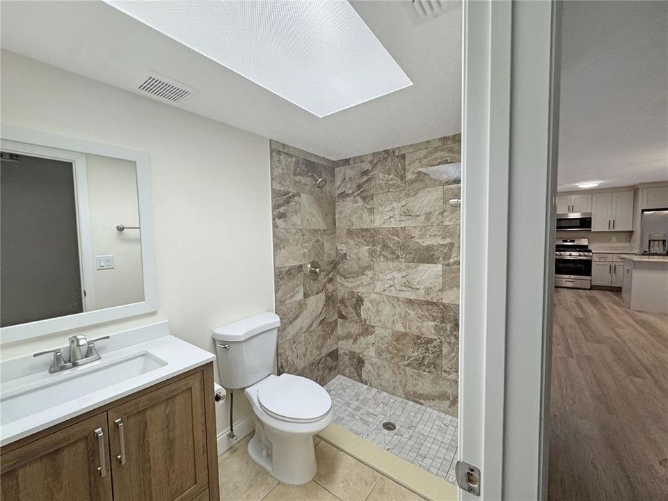 出租: $1,850 (3 贝兹, 2 浴室, 1394 平方英尺)