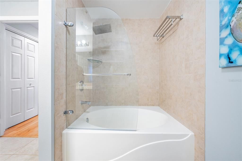 На продажу: $525,000 (1 спален, 1 ванн, 866 Квадратных фут)