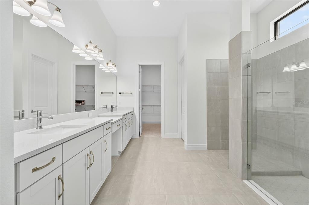 For Sale: $1,050,000 (3 beds, 3 baths, 3066 Square Feet)