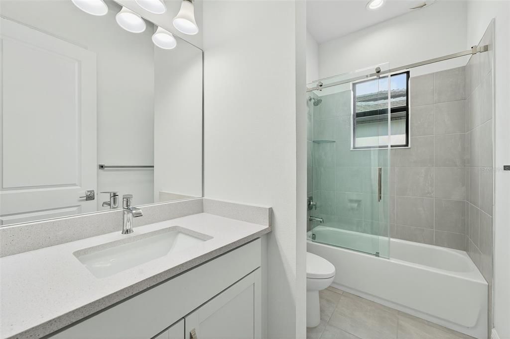 For Sale: $1,050,000 (3 beds, 3 baths, 3066 Square Feet)