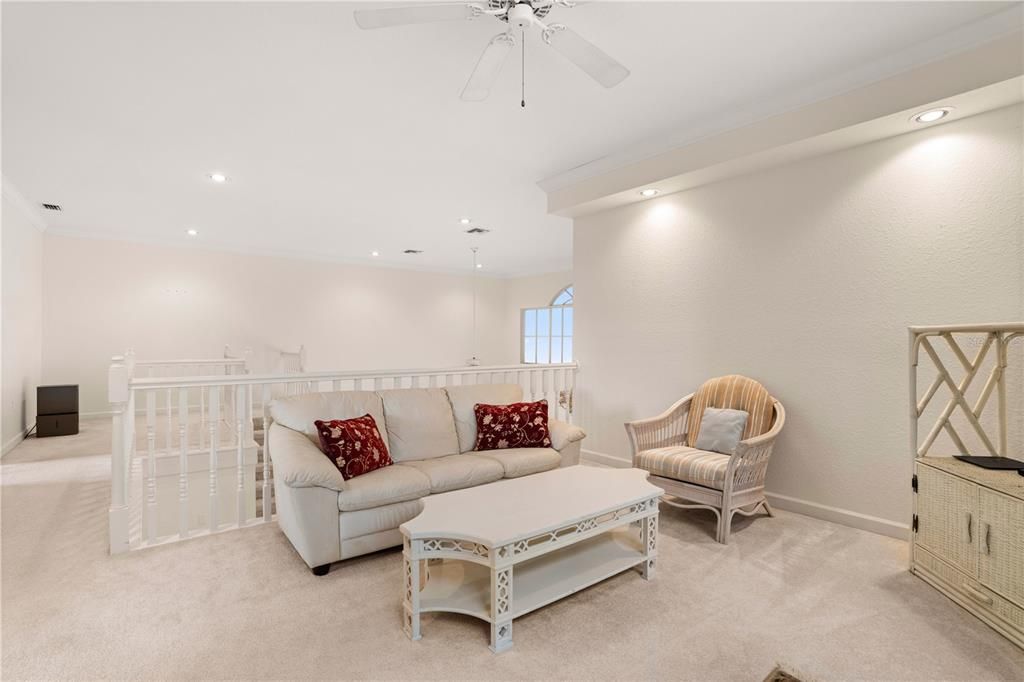 For Sale: $425,000 (3 beds, 2 baths, 2224 Square Feet)