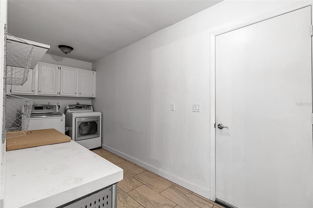 合同活跃: $450,000 (3 贝兹, 2 浴室, 1480 平方英尺)