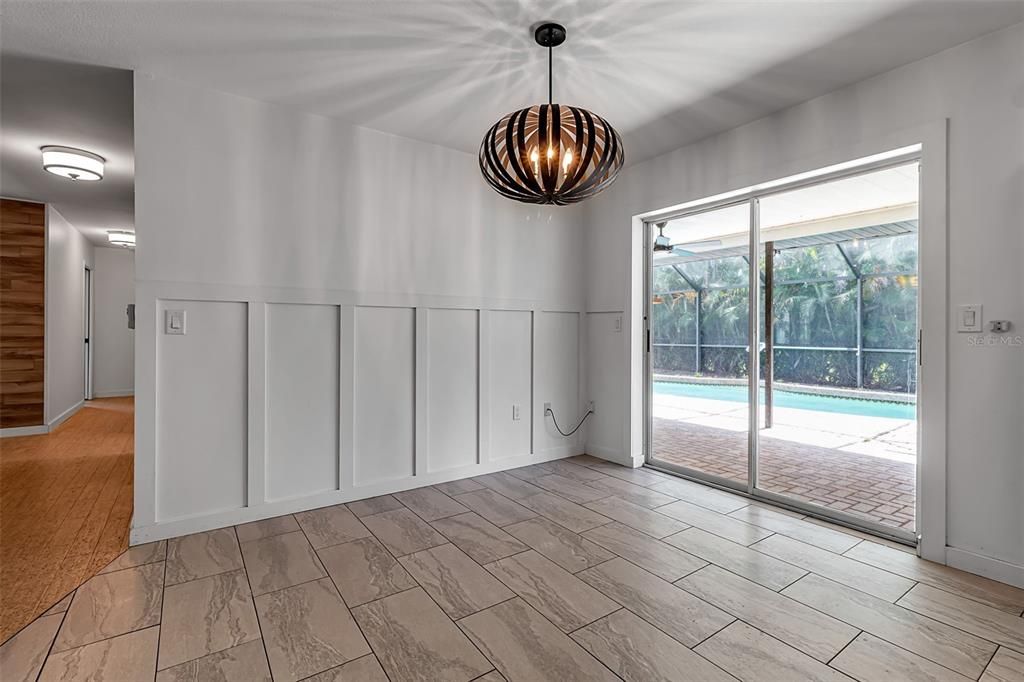 合同活跃: $450,000 (3 贝兹, 2 浴室, 1480 平方英尺)