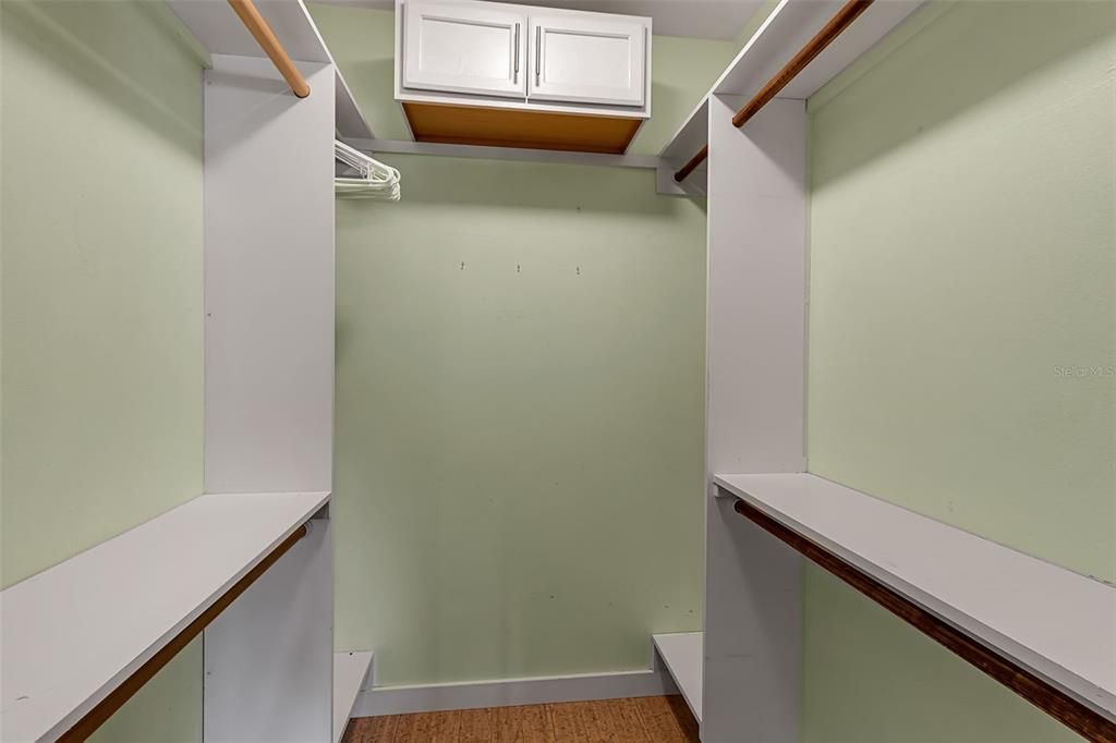 合同活跃: $450,000 (3 贝兹, 2 浴室, 1480 平方英尺)