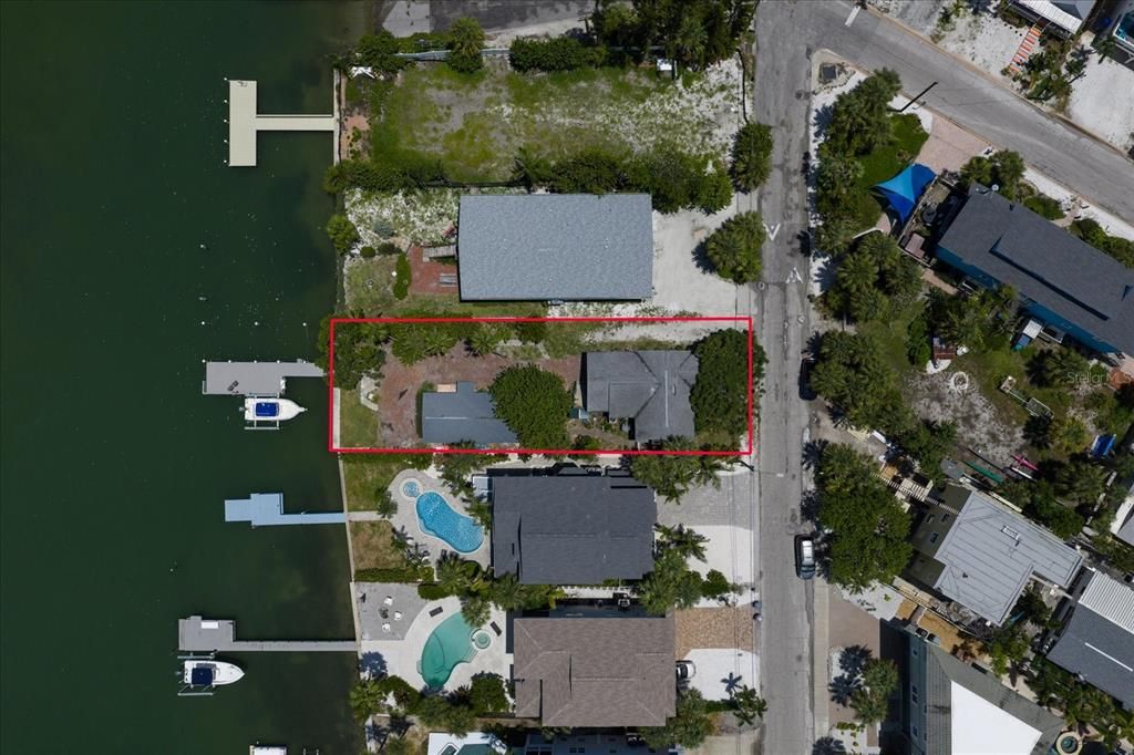 待售: $1,480,000 (0.17 acres)