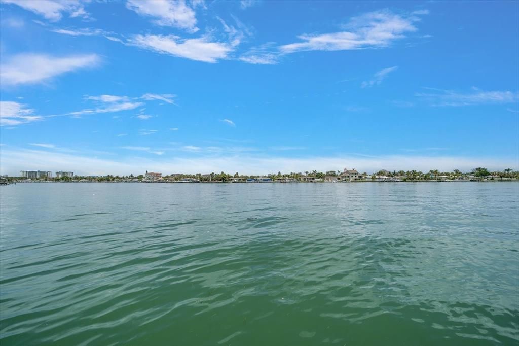 待售: $1,480,000 (0.17 acres)