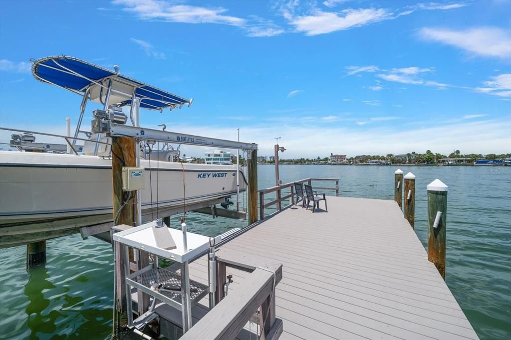 待售: $1,480,000 (0.17 acres)