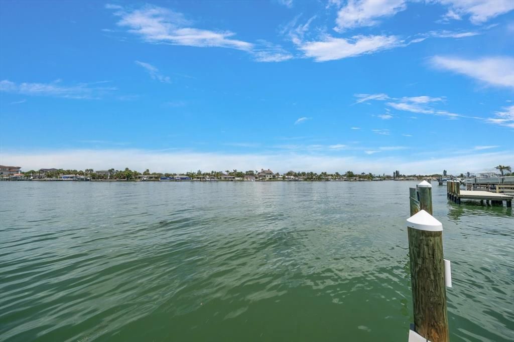 待售: $1,480,000 (0.17 acres)