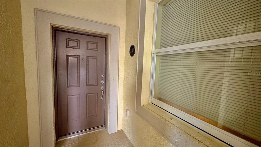 出租: $2,800 (3 贝兹, 3 浴室, 2007 平方英尺)