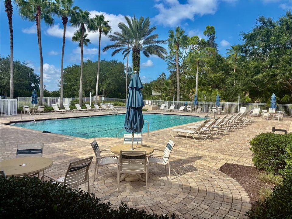 出租: $2,800 (3 贝兹, 3 浴室, 2007 平方英尺)