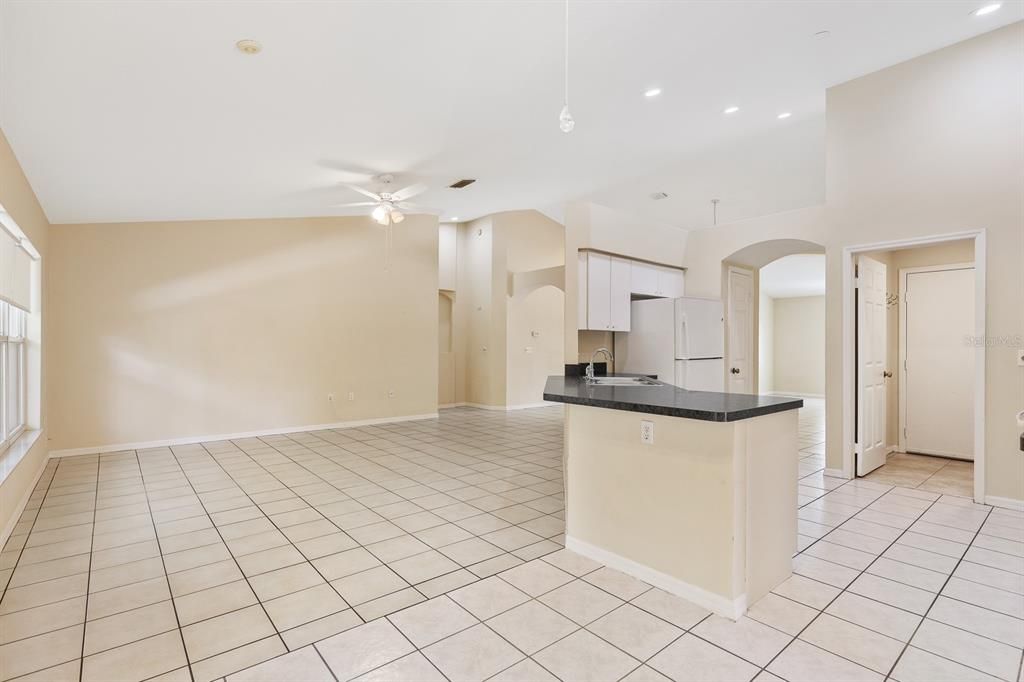 Active With Contract: $395,000 (4 beds, 2 baths, 2042 Square Feet)